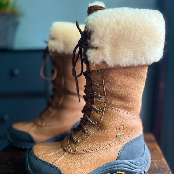 UGG Adirondack lll Tall Women's Boots Light Brown/Tan Black Size 5 - Picture 6 of 10